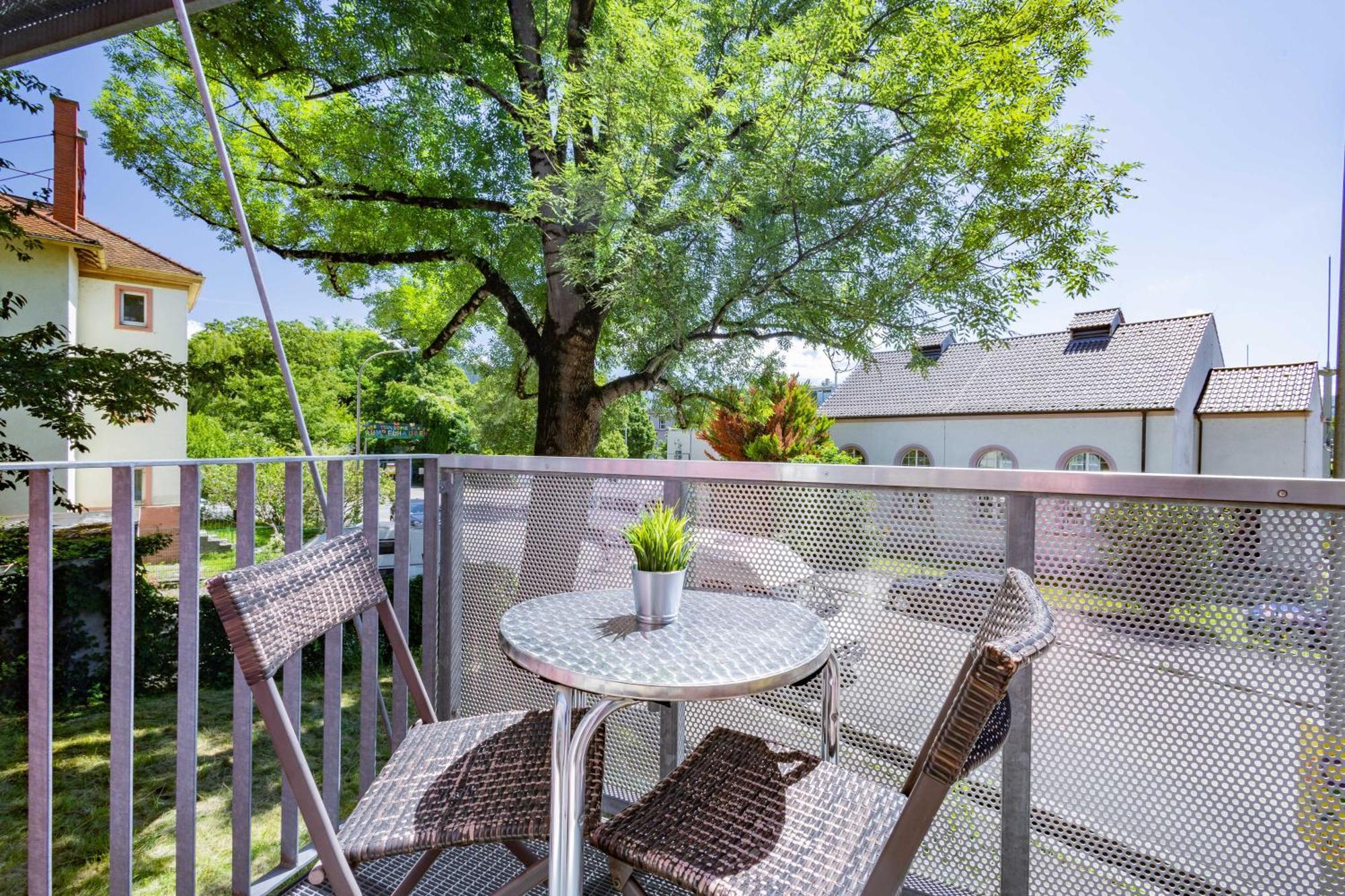 Business Apartment Am Hauptbahnhof Freiburg im Breisgau Buitenkant foto